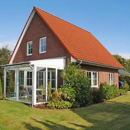 Christina Home, Holiday home *